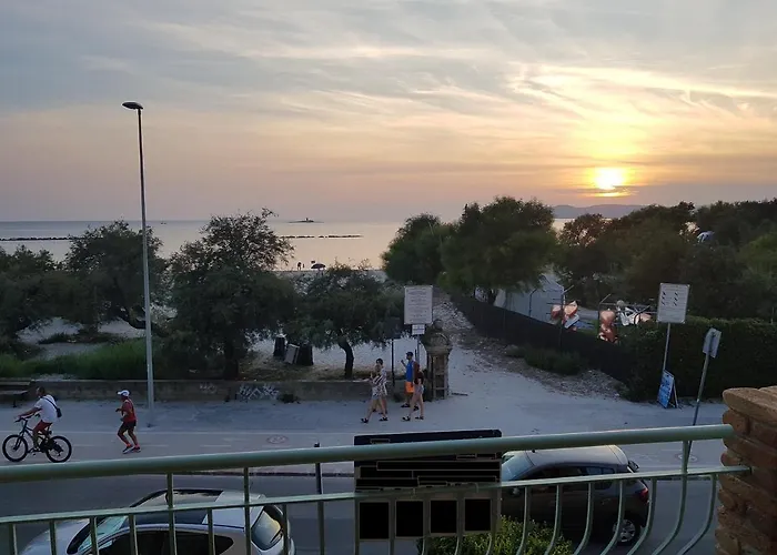 Exclusive On The شقة