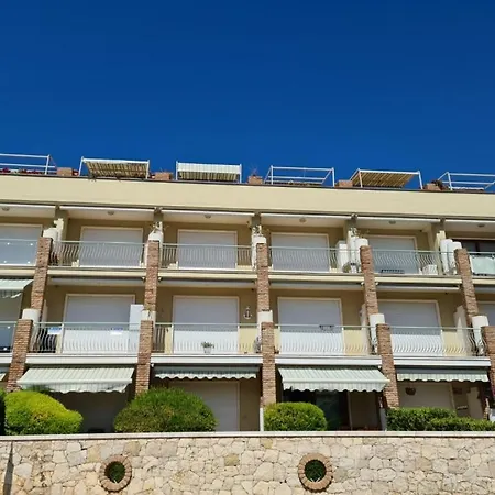 Exclusive On The Apartamento